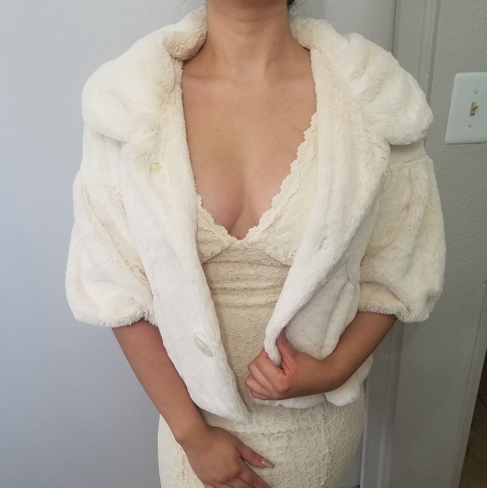 Wet seal fur coat/ cape
